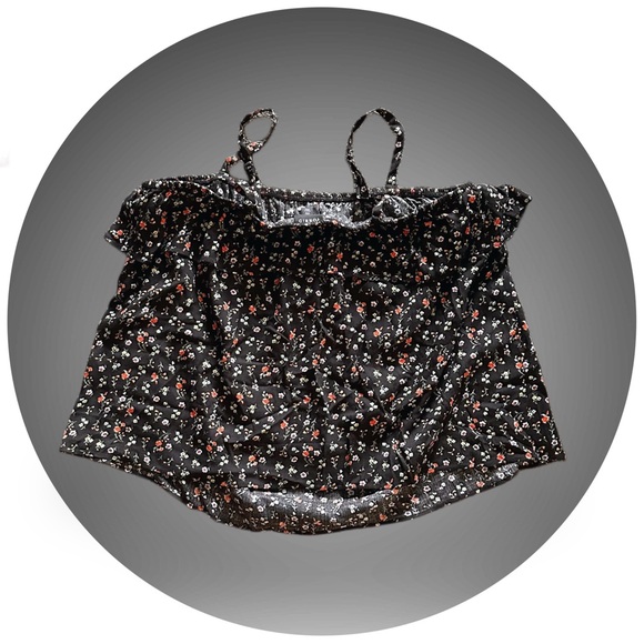 BOGO NWT Torrid Rayon Slub Tiered Tank - Picture 6 of 7